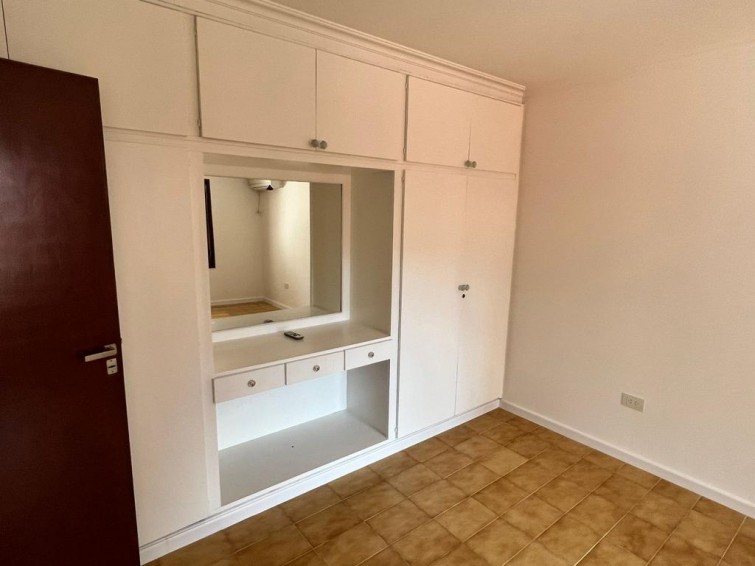 CASA 3 DORMITORIOS EN ALQUILER