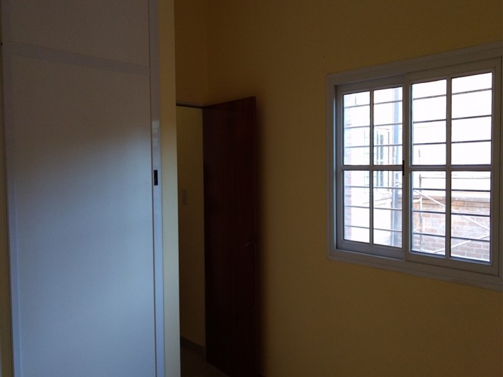 COMODO  DEPARTAMENTO DE UN DORMITORIO EN PLANTA BAJA