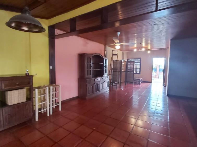 ALQUILER CASA 3 DORMITORIOS