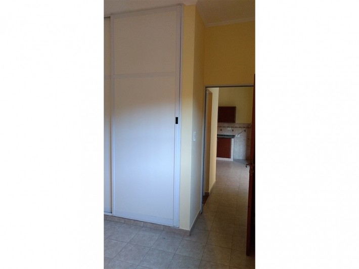 COMODO  DEPARTAMENTO DE UN DORMITORIO EN PLANTA BAJA