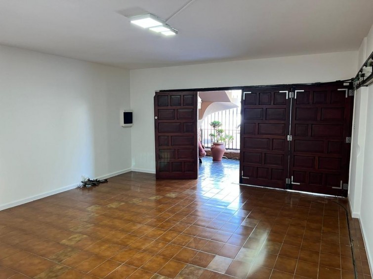 CASA 3 DORMITORIOS EN ALQUILER