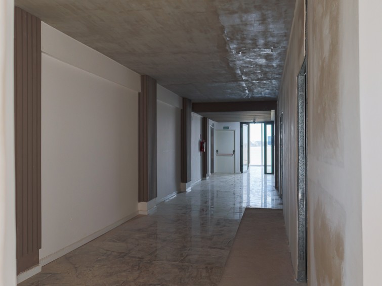 PISO COMPLETO CON 8 OFICINAS EN  ALQUILER EN POSADAS