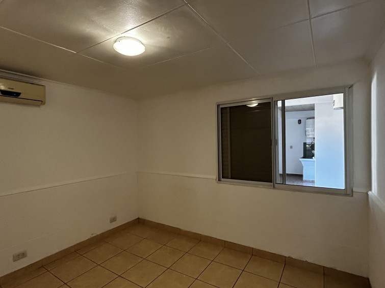 EN VENTA HERMOSA CASA 4 DORMITORIOS