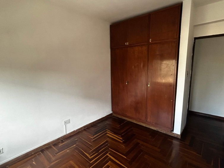 Departamento centrico de 4 dormitorios