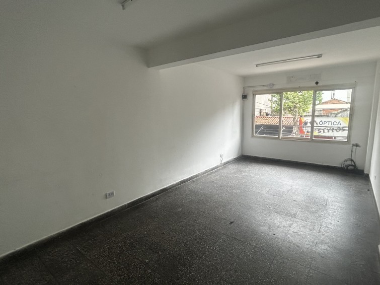 LOCAL COMERCIAL CENTRICO EN ALQUILER