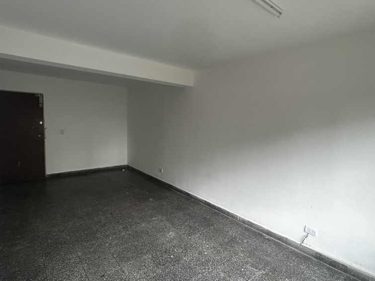 LOCAL COMERCIAL CENTRICO EN ALQUILER