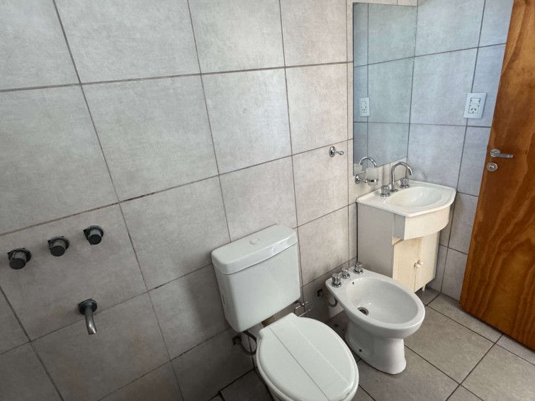 DEPARTAMENTO DE 1 DORMITORIO EN ALQUILER A PASOS DE LA COSTANERA