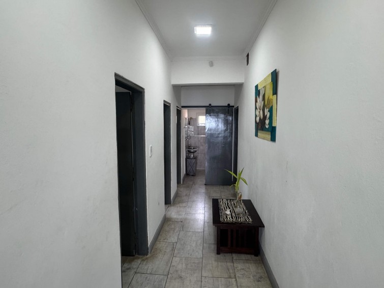 En venta casa de 4 dormitorios en Ituzaingo