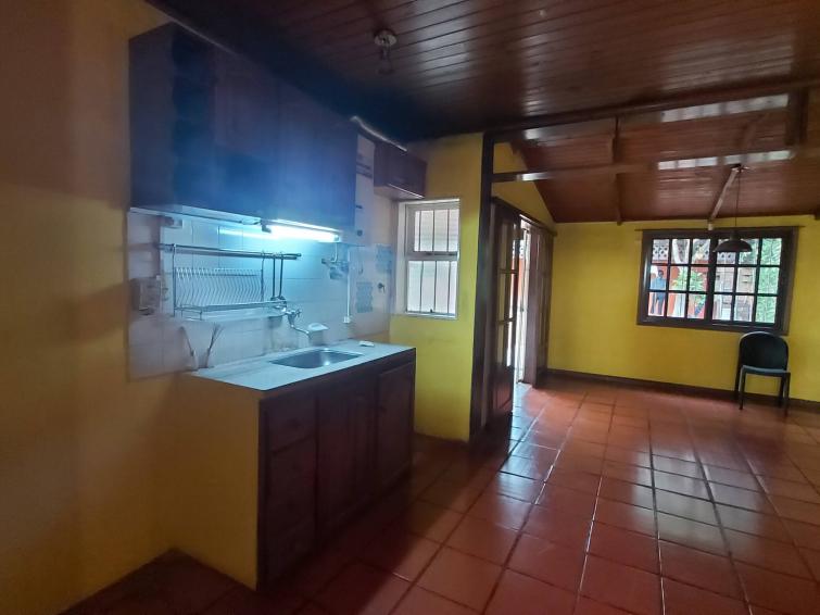ALQUILER CASA 3 DORMITORIOS