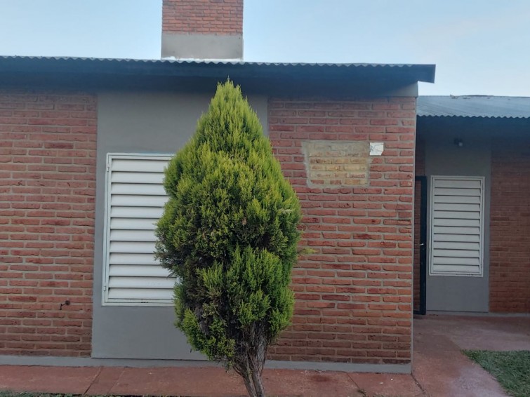 CASA 2 DORMITORIOS EN ALQUILER