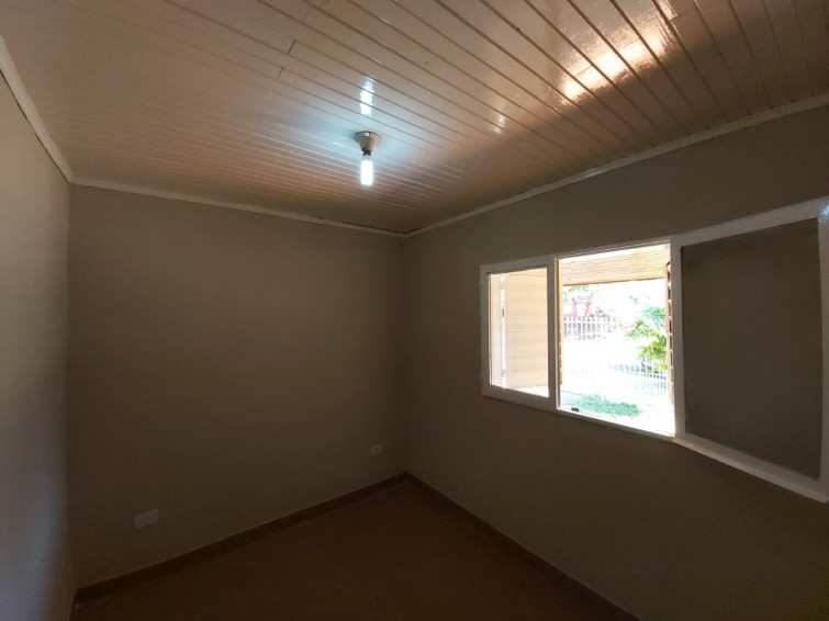 CÓMODA CASA 3 DORMITORIOS EN ALQUILER
