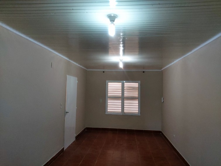 CÓMODA CASA 3 DORMITORIOS EN ALQUILER