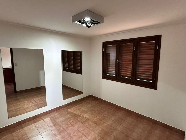 DEPARTAMENTO 4 DORMITORIOS EN ALQUILER