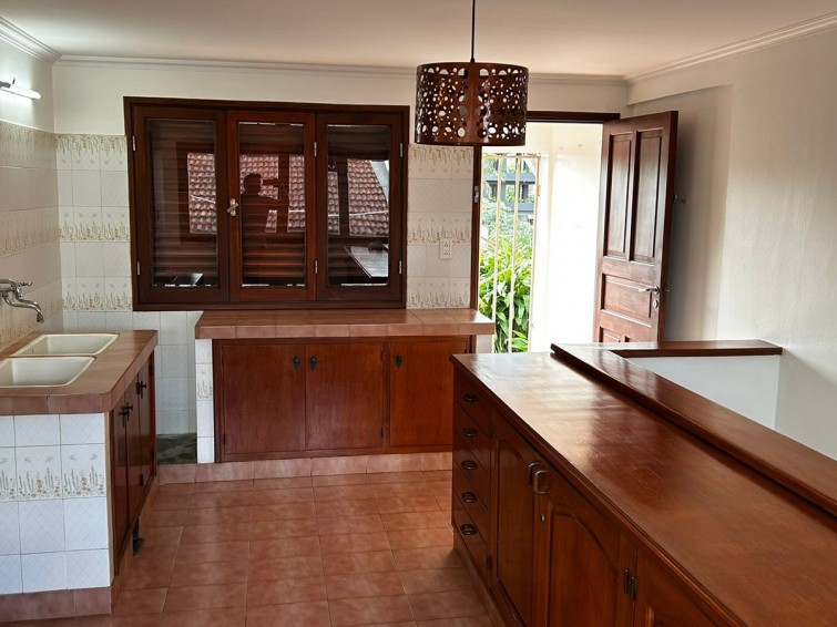 DEPARTAMENTO 4 DORMITORIOS EN ALQUILER