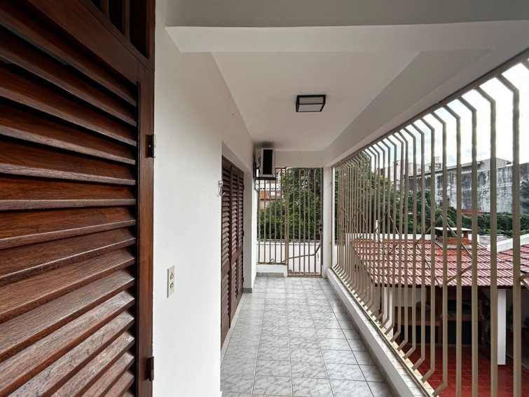 DEPARTAMENTO 4 DORMITORIOS EN ALQUILER