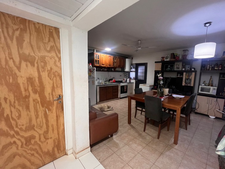 EN VENTA CASA 3 DORMITORIOS