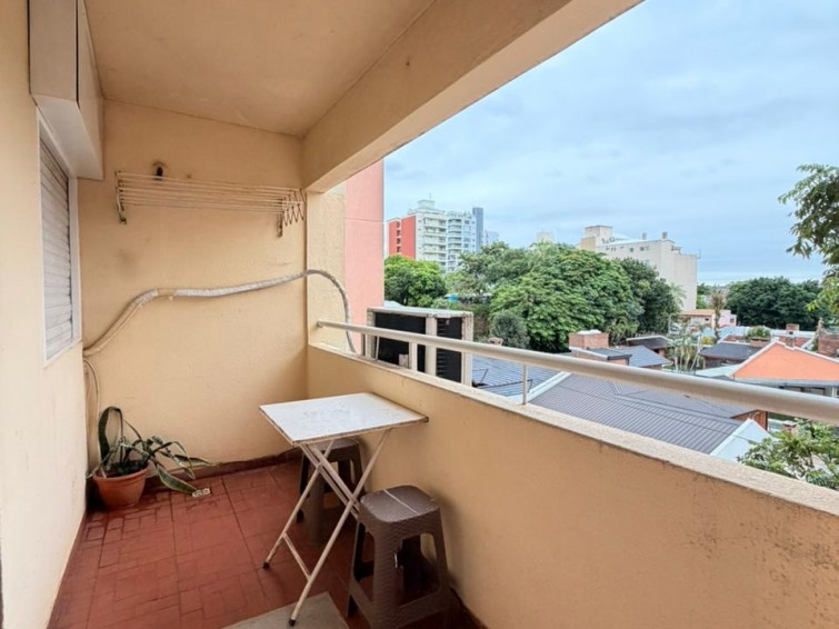 DEPARTAMENTO AMOBLADO  3 DORMITORIOS