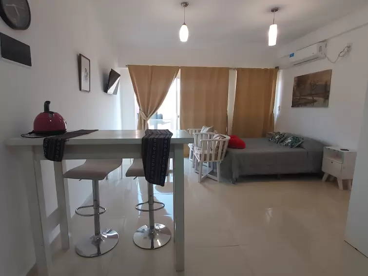 HERMOSO MONO AMBIENTE AMOBLADO A ESTRENAR