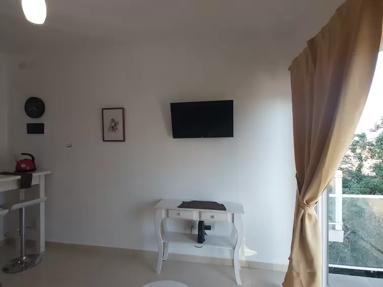 HERMOSO MONO AMBIENTE AMOBLADO A ESTRENAR