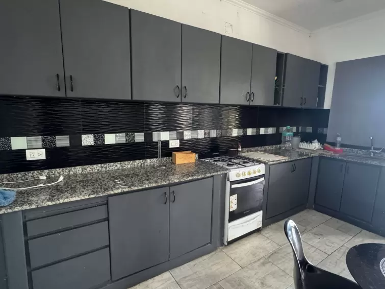 En venta casa de 4 dormitorios en Ituzaingo