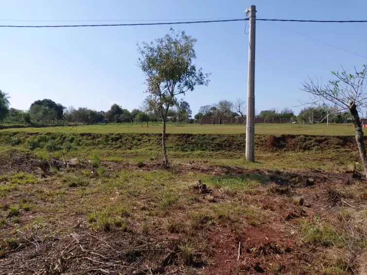 EN VENTA EXCELENTES TERRENOS EN ESQUINA