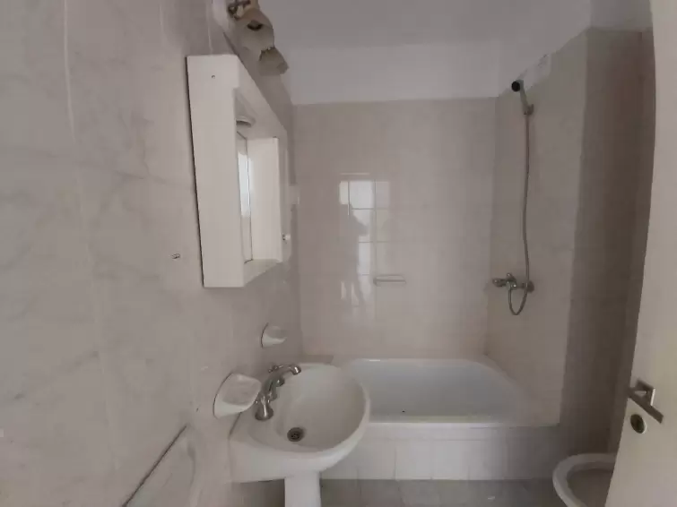 EN ALQUILER LUMINOSO DPTO. 1 DORMITORIO EN VILLA SARITA