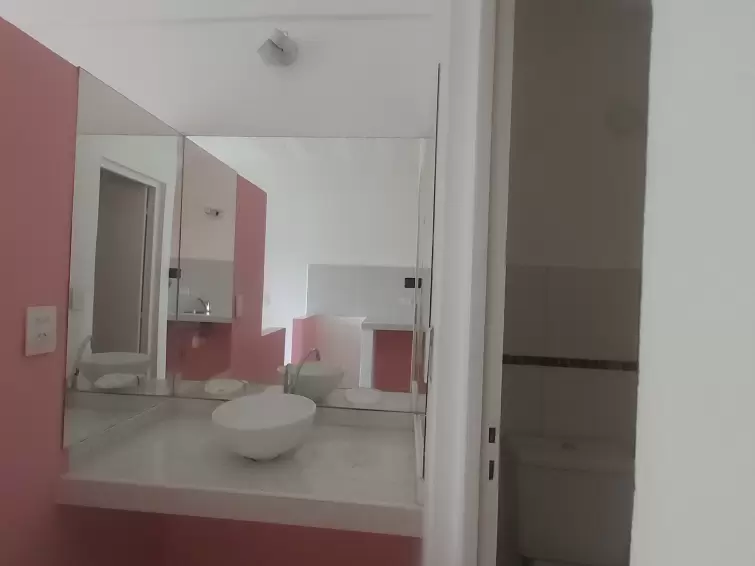 MONO AMBIENTE CENTRICO