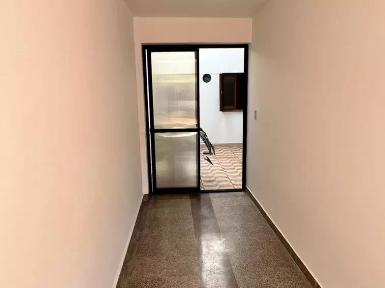 EN VENTA CASA CENTRICA