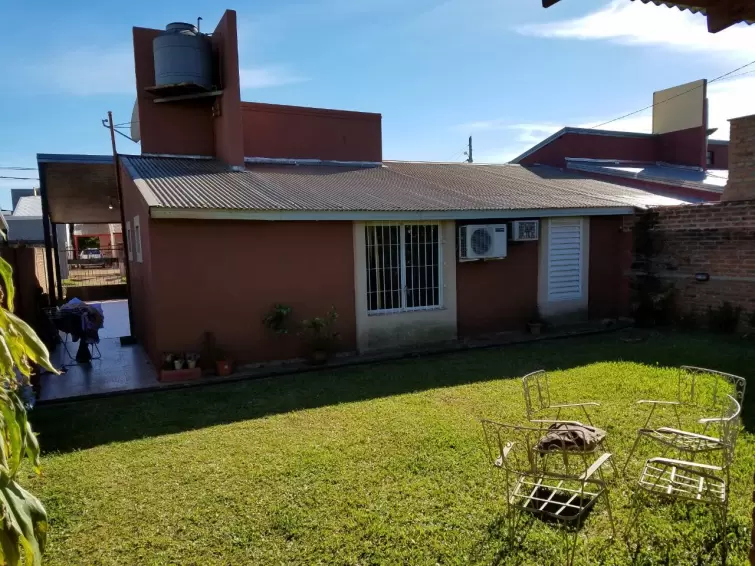 LINDA CASA DE 3 DORMITORIOS