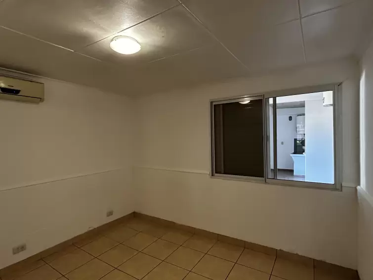 EN VENTA HERMOSA CASA 4 DORMITORIOS