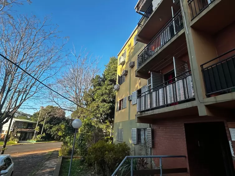 EN VENTA DPTO. 3 DORMITORIOS CH.106
