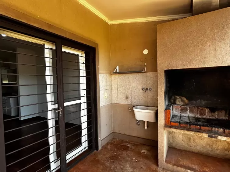 CASA EN ALQUILER EN ITAEMBE GUAZU