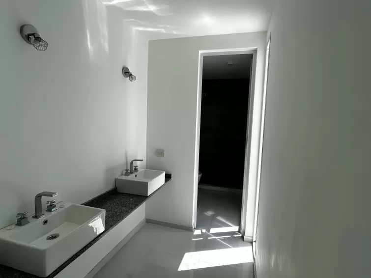 DUPLEX A ESTRENAR EN VENTA – 3 dormitorios en suite
