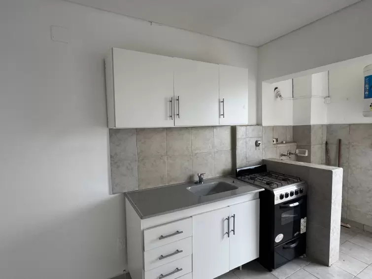 DEPARTAMENTO 2 DORMITORIOS EN ALQUILER- TORRE DOCENTE