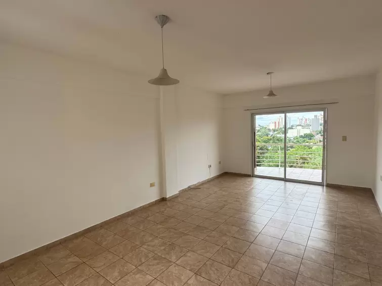 DEPARTAMENTO 2 DORMITORIOS EN ALQUILER CON BALCON