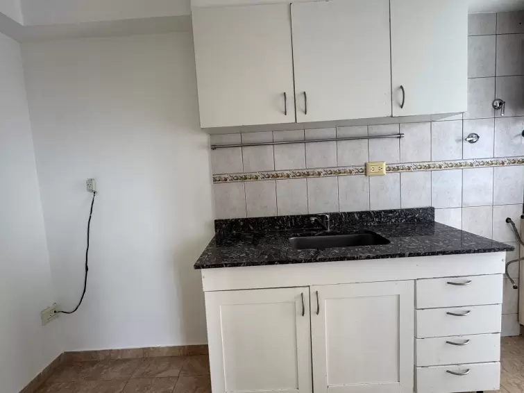 DEPARTAMENTO 2 DORMITORIOS EN ALQUILER CON BALCON