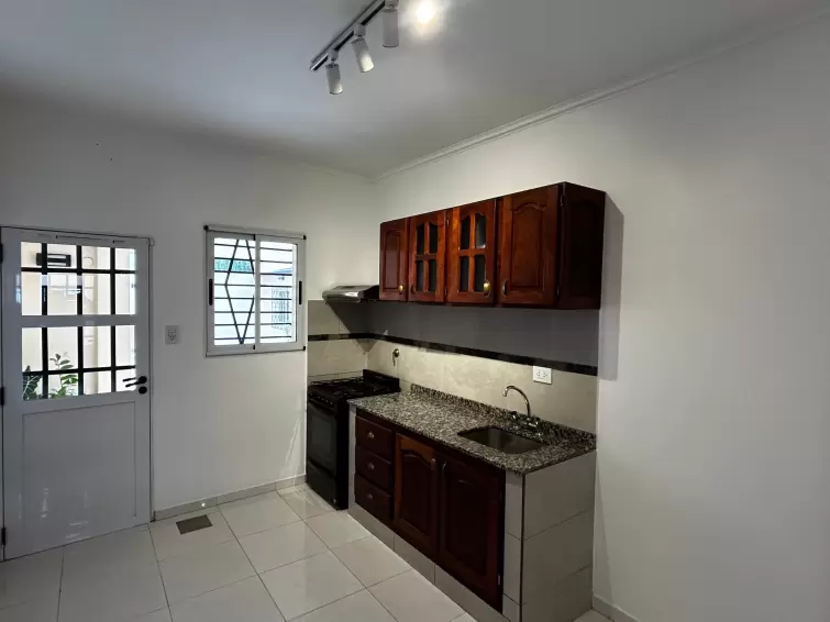 CASA CENTRICA 3 DORMITORIOS
