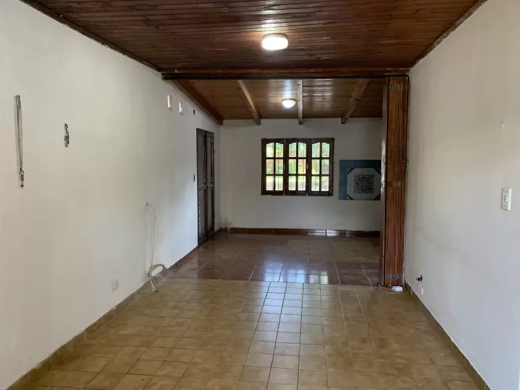 ALQUILER COMODA CASA 3 DORMITORIOS